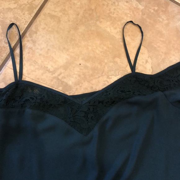 Express Off the Shoulder Blouse - Picture 2 of 6